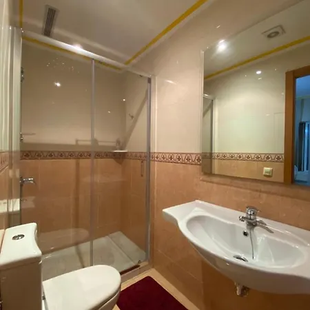 Santa Clara Konukevi Pontevedra