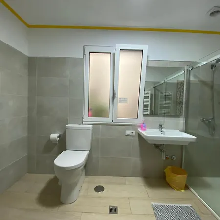 Konukevi Santa Clara *